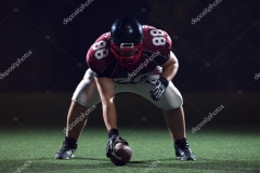 American football player starting football game